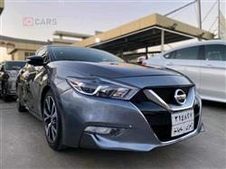 نيسان ماكسيما